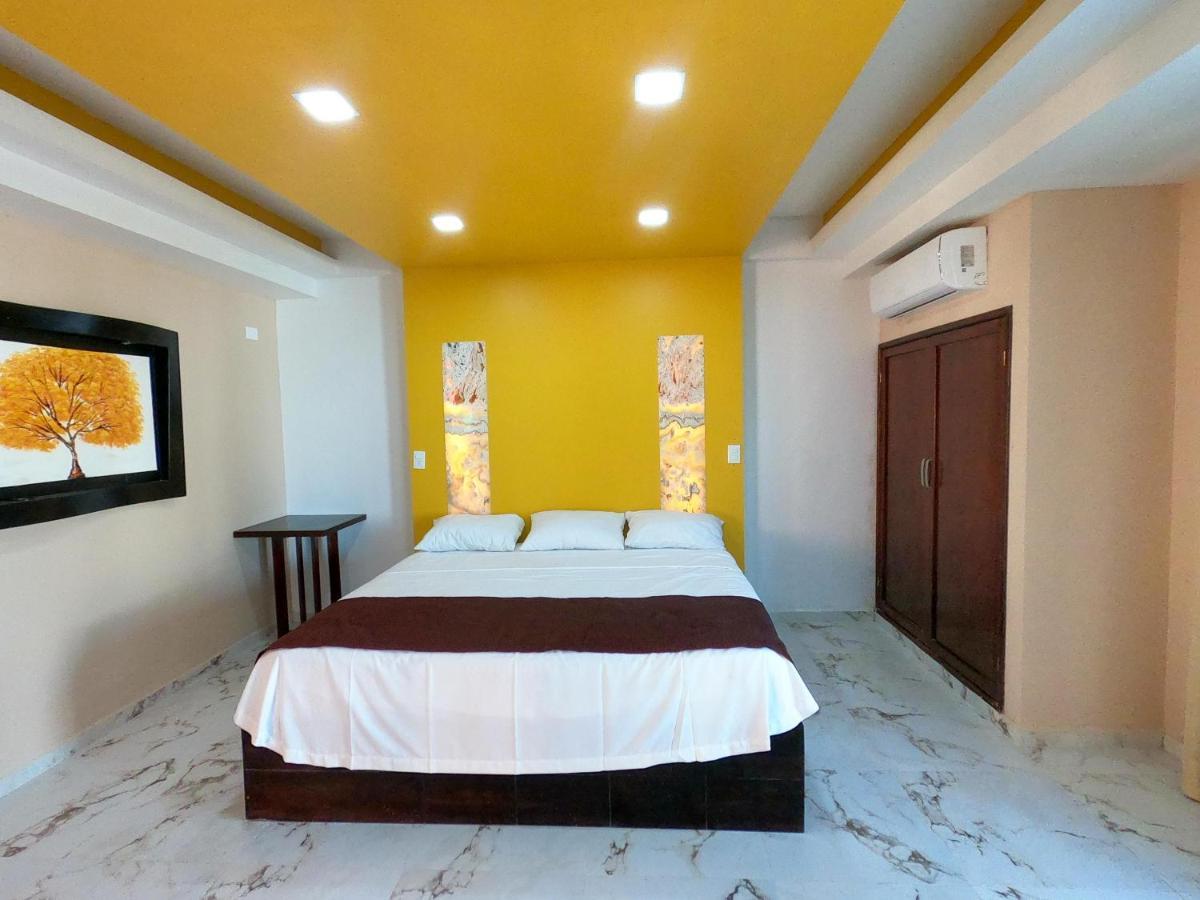 Framfor Inn Chetumal Esterno foto
