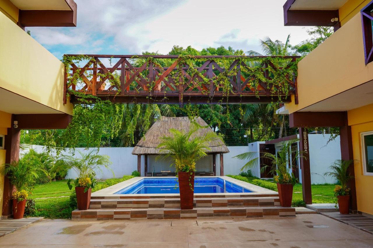 Framfor Inn Chetumal Esterno foto