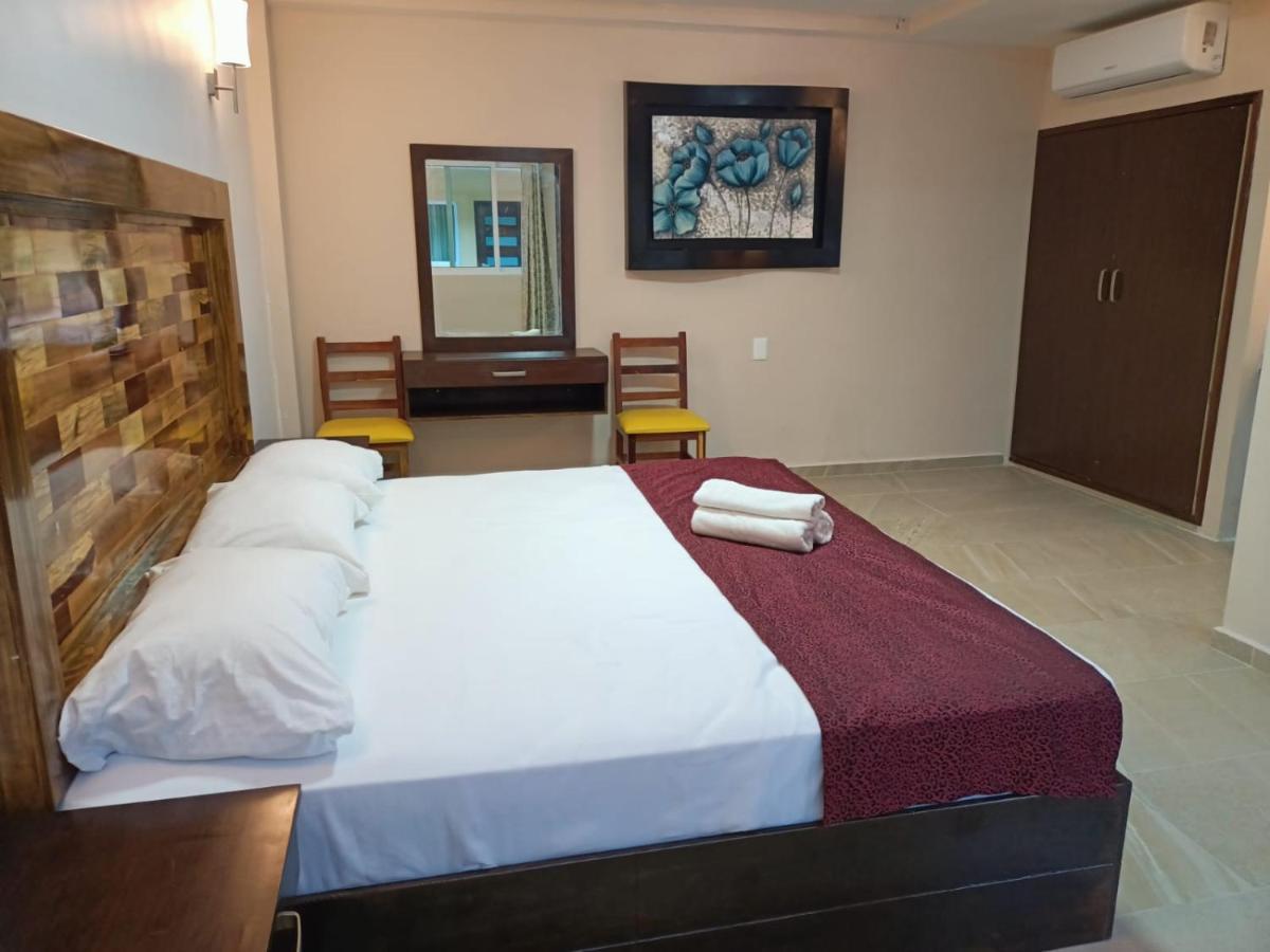 Framfor Inn Chetumal Esterno foto