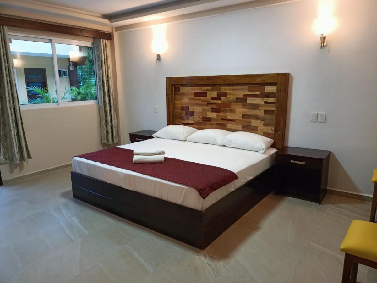 Framfor Inn Chetumal Esterno foto