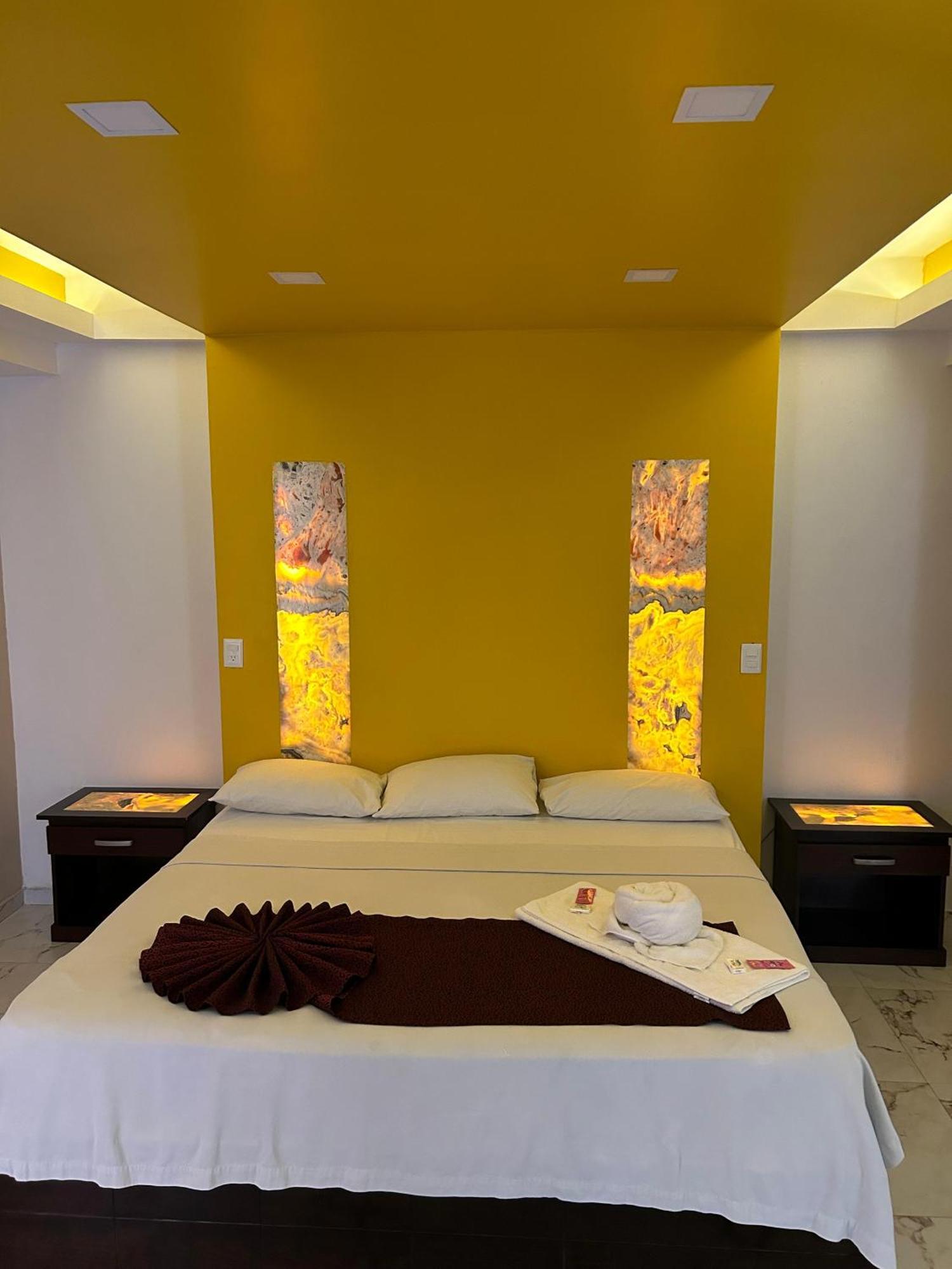 Framfor Inn Chetumal Esterno foto